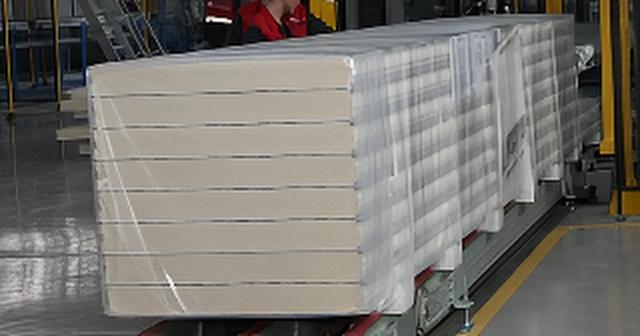 готовые упакованные сэндвич-панели